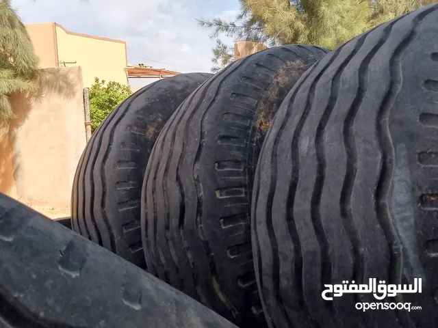 Firestone 18 Tyre & Rim in Zawiya