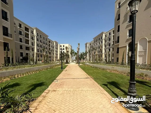 170 m2 3 Bedrooms Apartments for Sale in Giza Sheikh Zayed