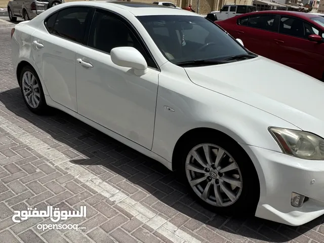 Lexuse i300 with F sport Steering 2008 Shasis aç gire working well Ward GCc