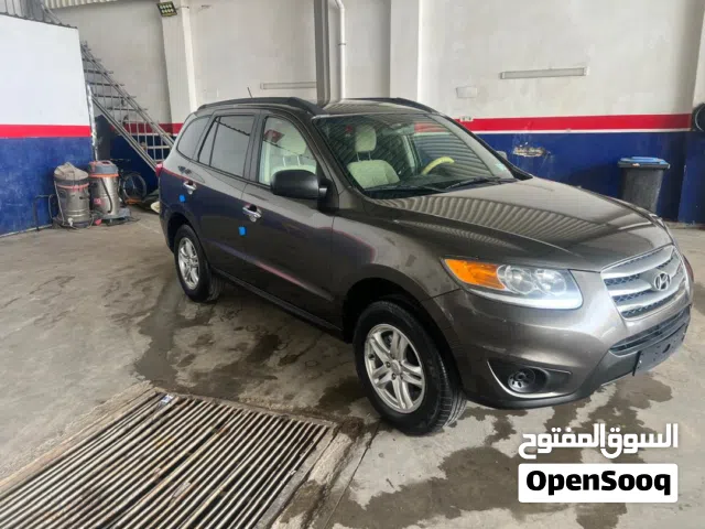 Used Hyundai Santa Fe in Tripoli
