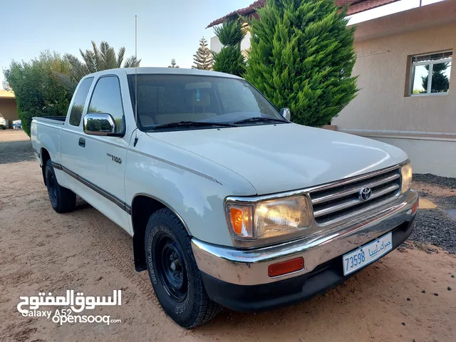 Used Toyota Tundra in Zawiya