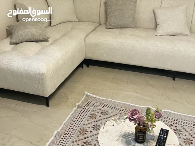 200 m2 2 Bedrooms Apartments for Rent in Al Batinah Sohar