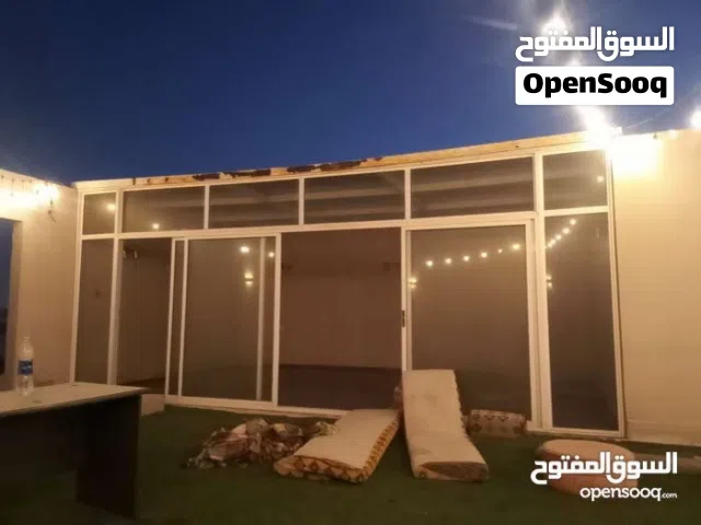 غرفة ألمنيوم وزجاج وحديد جاهزة 5/3