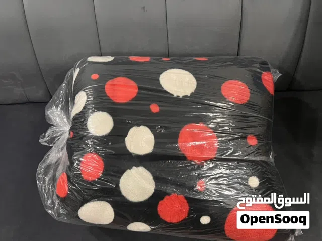 بطانيه (برنوص ) للبيع توه طالع من المغسله