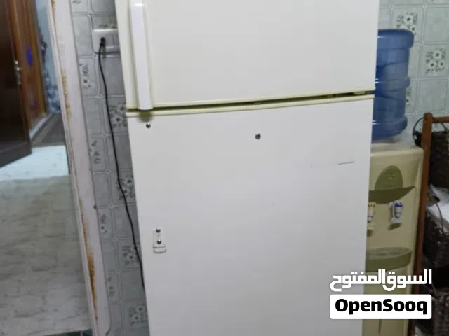 ثلاجة جنرال ديلوكس 420 لتر.
