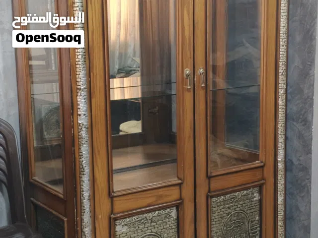 فضية ودانسوار للبيع
