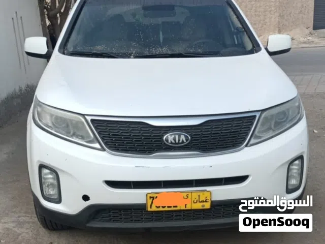 سيارة كيا سونتريتو للبيع