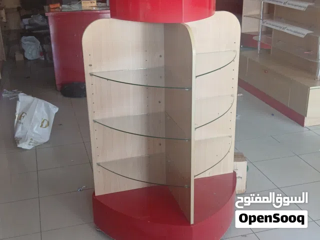 صيدليه  مستعمله كامله للبيع