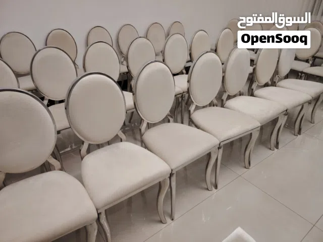 للبيع مخزن افراح بالكامل بالكويت