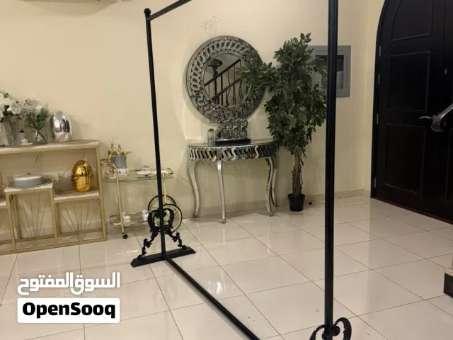 علاق ملابس جديد