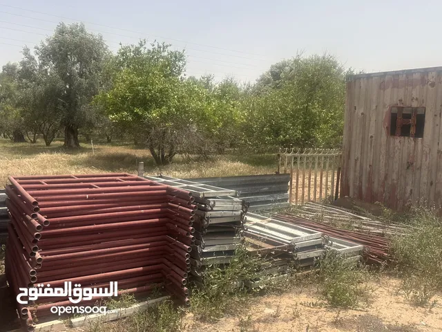 سقالة/صقالة/زقالة نظيفة درجة اولى للبيع