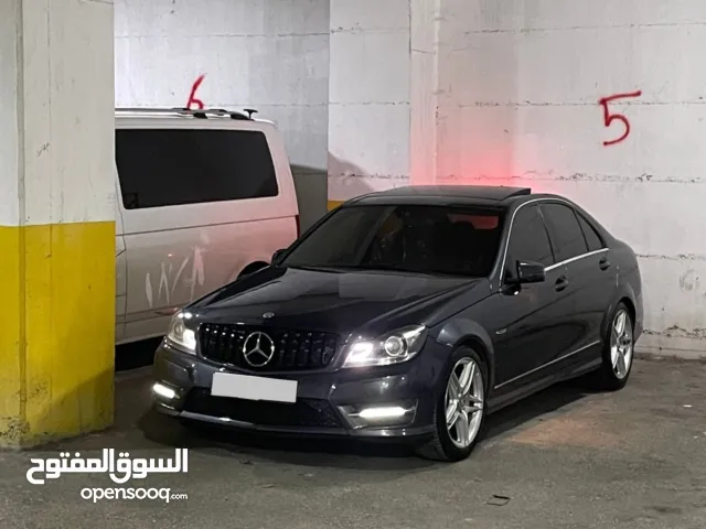 Mercedes c200 Amg بويه شركة فللللللللللللل مع بانوراما بحاله الوكاله ورقه