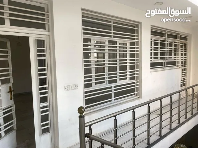 130 m2 2 Bedrooms Apartments for Rent in Baghdad Zayona