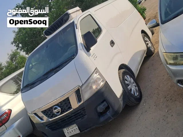 للبيع باص نيسان اورفان موديل 2015