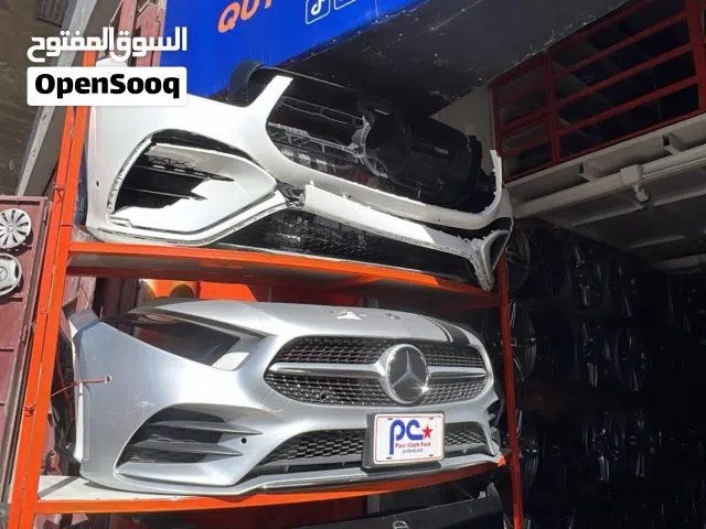قطع سيارت مرسيدس حديث