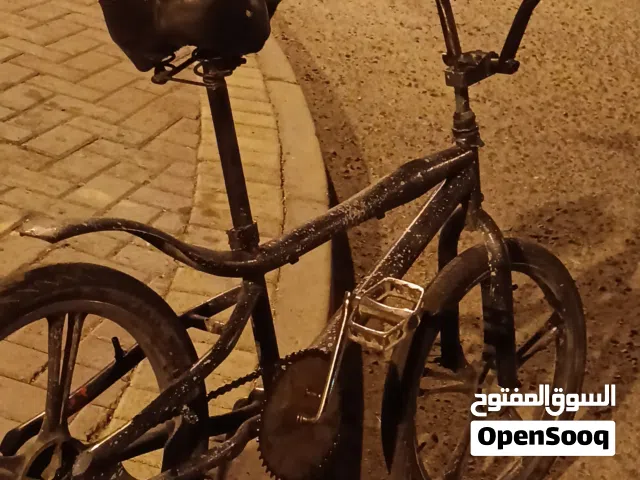 لبيع سيكل كوبرا مقاس 20 لون اسود