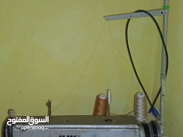 الة خياطة كهربائية