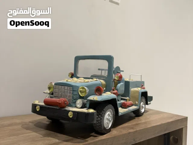 مجسم عربة اطفاء كلاسيكي