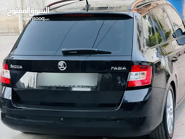 سكودا فابيا 2017