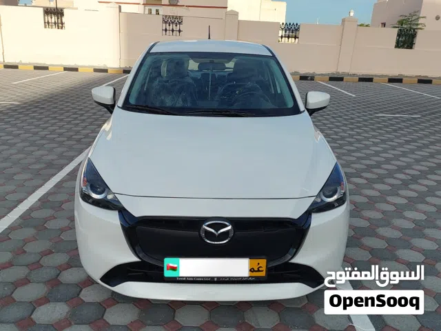 Mazda 2100 km /2025/2025