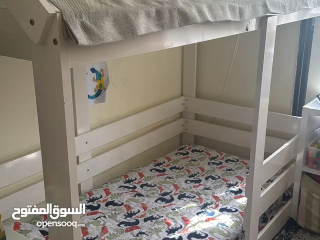 سريران خشبيان للأطفال بتصميم بيت – عدد 2 Children’s House-Style