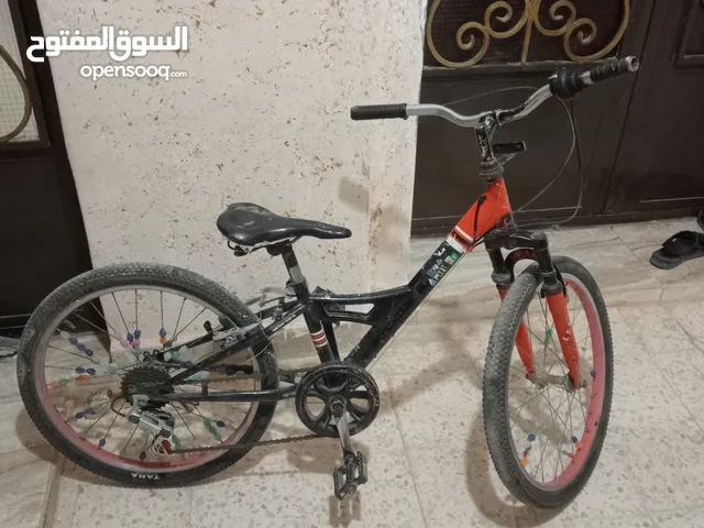 موجود بسكليت عدد 2 جنط 26 وجنط 22 موجودات في مادبا الفيصليه