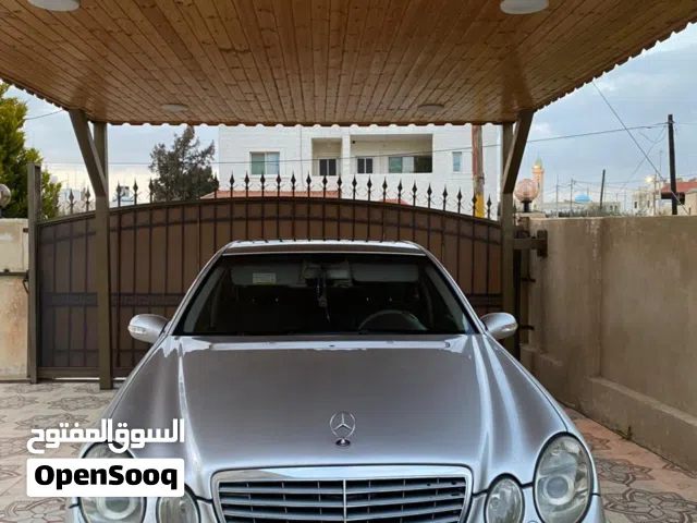 2005, مرسيدس بنز, الفئة-E, E 200