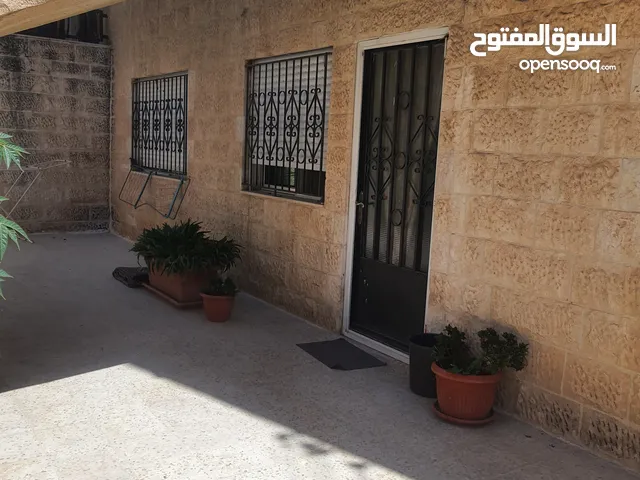 128 m2 3 Bedrooms Apartments for Sale in Amman Jabal Al Zohor