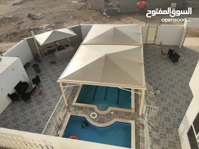 3 Bedrooms Chalet for Rent in Al Sharqiya Sur