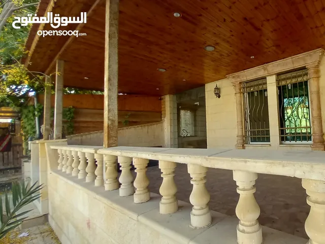 220 m2 3 Bedrooms Villa for Sale in Zarqa Al Zarqa Al Jadeedeh