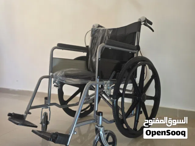 كرسي متحرك طبي جديد غير مستعمل- عملي، مريح، وسهل  الطي