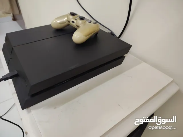 PlayStation 4 PlayStation for sale in Ras Al Khaimah