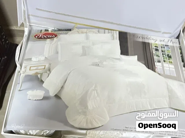 مفرش جديد غير مستخدم