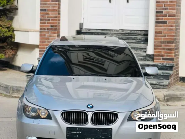 BM    F10 لون رصاصي  موديل 2008-2009 جمرك رسالة مفتوحه  مكان: سوق الجمعه  طريق الشط