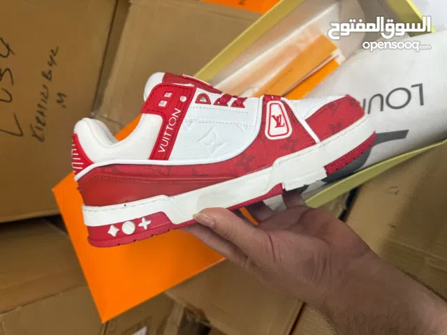 41 Sport Shoes in Konya