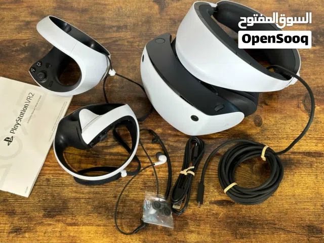 جهاز playstation vr2 مخصص لأجهزة playstation 5 نظيف في حالة ممتازة جدا مع حقيبة و قاعدة شحن