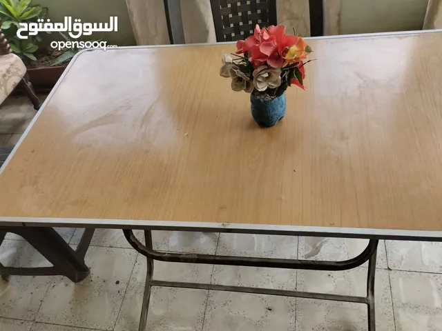 ترابيزه بتفتح وتغلق كبيره