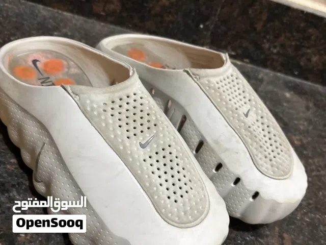 نايك مايند(للبيع السعر قابل للتفاوض)
