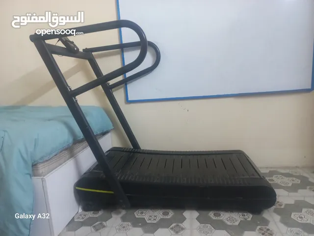 جهاز جري رياضي