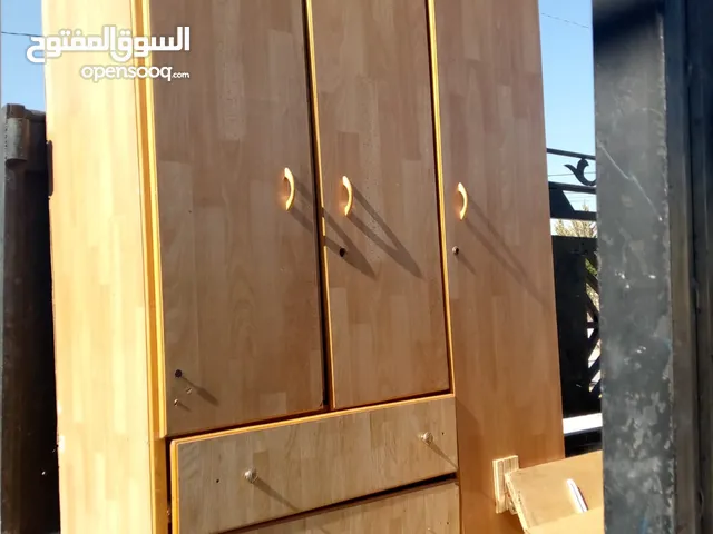 خزانه مستعمله بحاله الوكاله جيده لا لا توجد فيها مخوش مش مستعمل غير ثلاثه اشهر بحاله الوكاله ثنتين ح