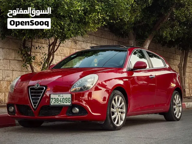 2015 Alfa Romeo Giulietta Standard