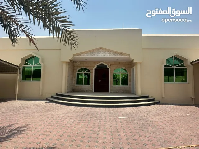 6000 m2 4 Bedrooms Villa for Rent in Sharjah Mughaidir
