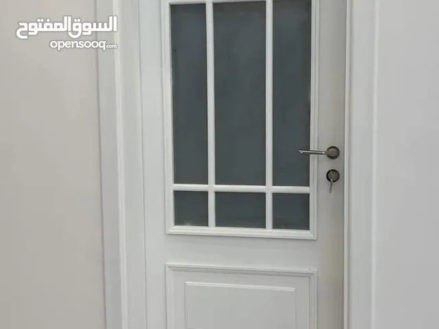 طلاء وصيانة وتجديد ألابواب والأثاث المنزلي