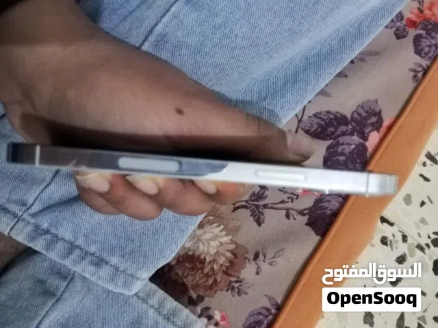 Apple iPhone 12 Pro 128 GB in Mafraq
