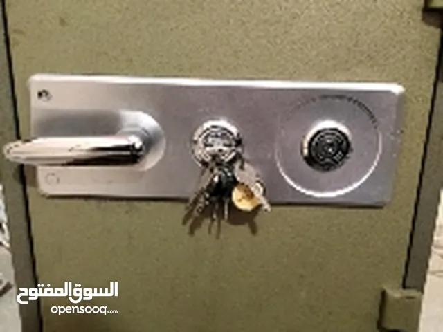 fireproof safe locker