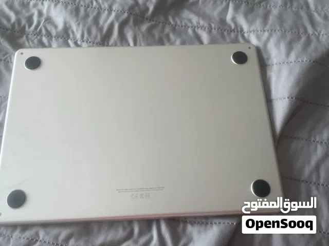 2022 Apple MacBook Air M2