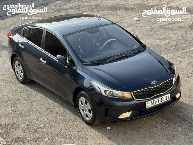 Sedan Kia in Amman