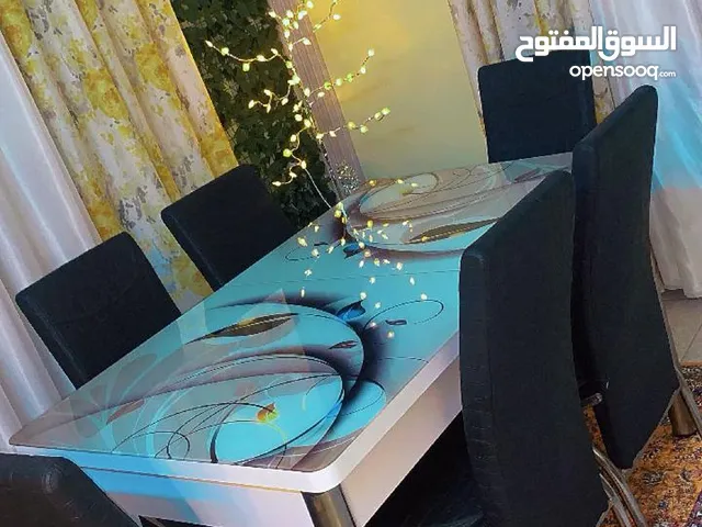 طاوله سفر 6 مقاعد و كورنر قهوه و مرجيحه حجم كبير