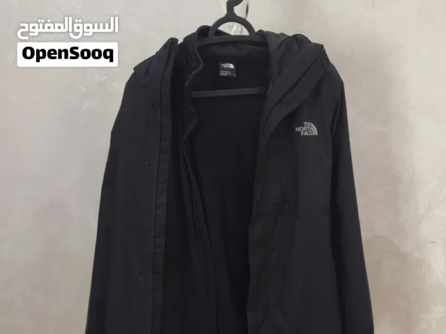 THE NORTH FACE BLACK RAINCOAT