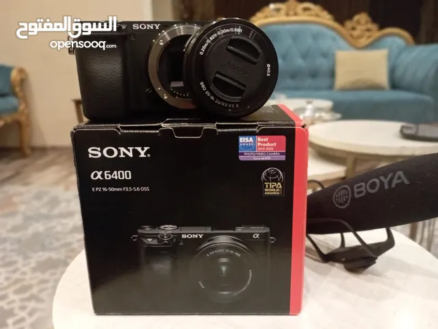 للبيع كاميرا Sony A6400 نظيفة جدا